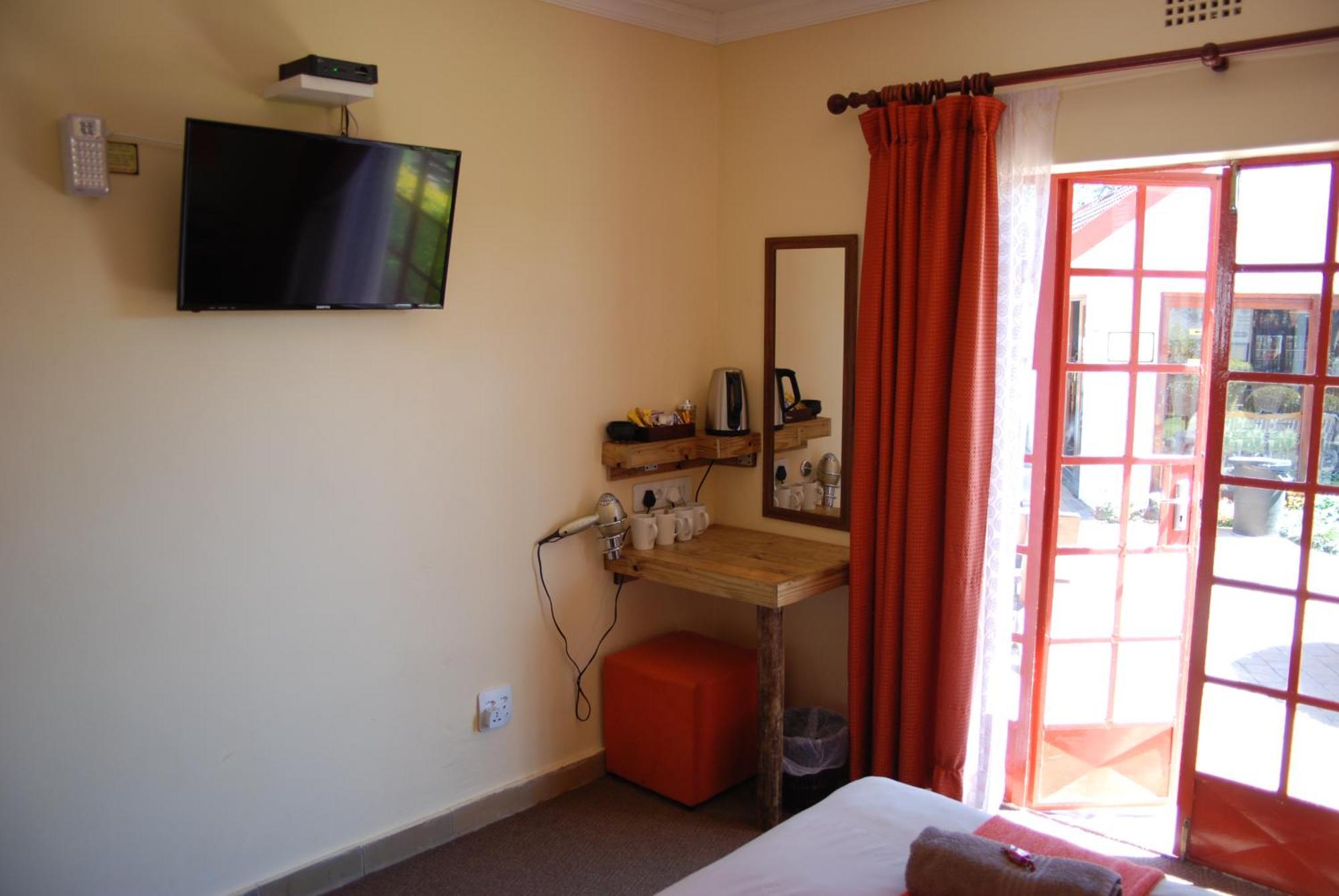 קמפטון פארק Journey'S Inn Africa Airport Lodge חדר תמונה