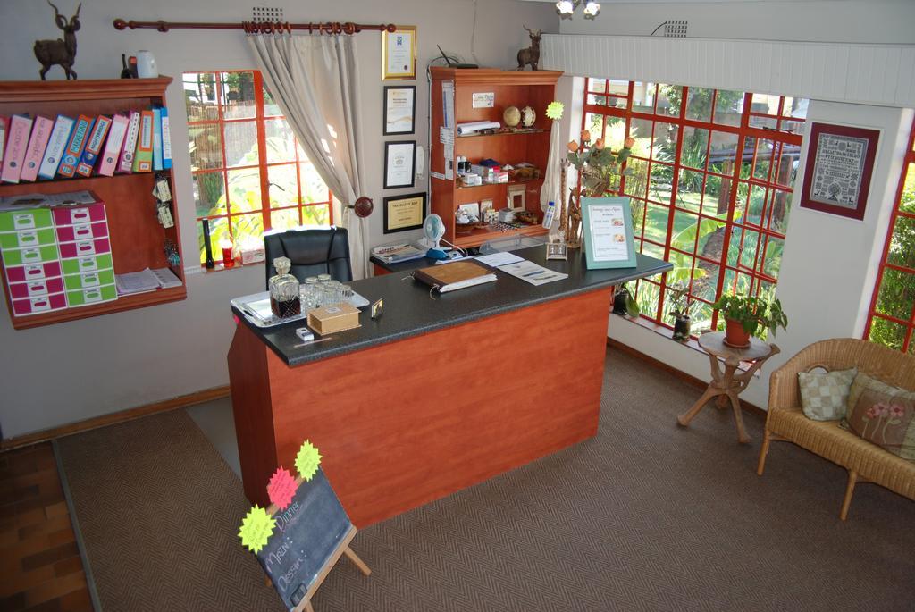 קמפטון פארק Journey'S Inn Africa Airport Lodge מראה חיצוני תמונה