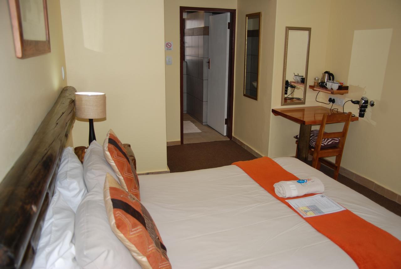 קמפטון פארק Journey'S Inn Africa Airport Lodge מראה חיצוני תמונה